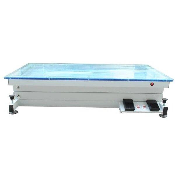 Elektrische Trimtafel met Led verlichting 110 x 60 cm